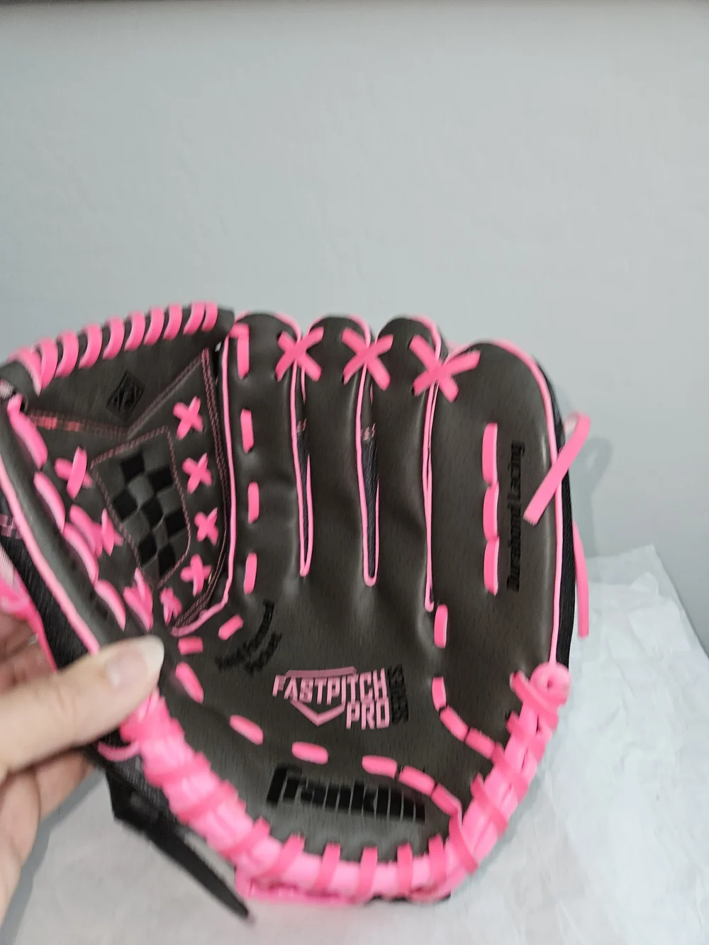 Franklin Fastpitch Pro Series Women's Black & Pink Softball Glove